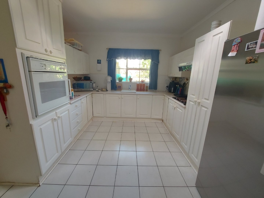 3 Bedroom Property for Sale in Kiepersol Free State